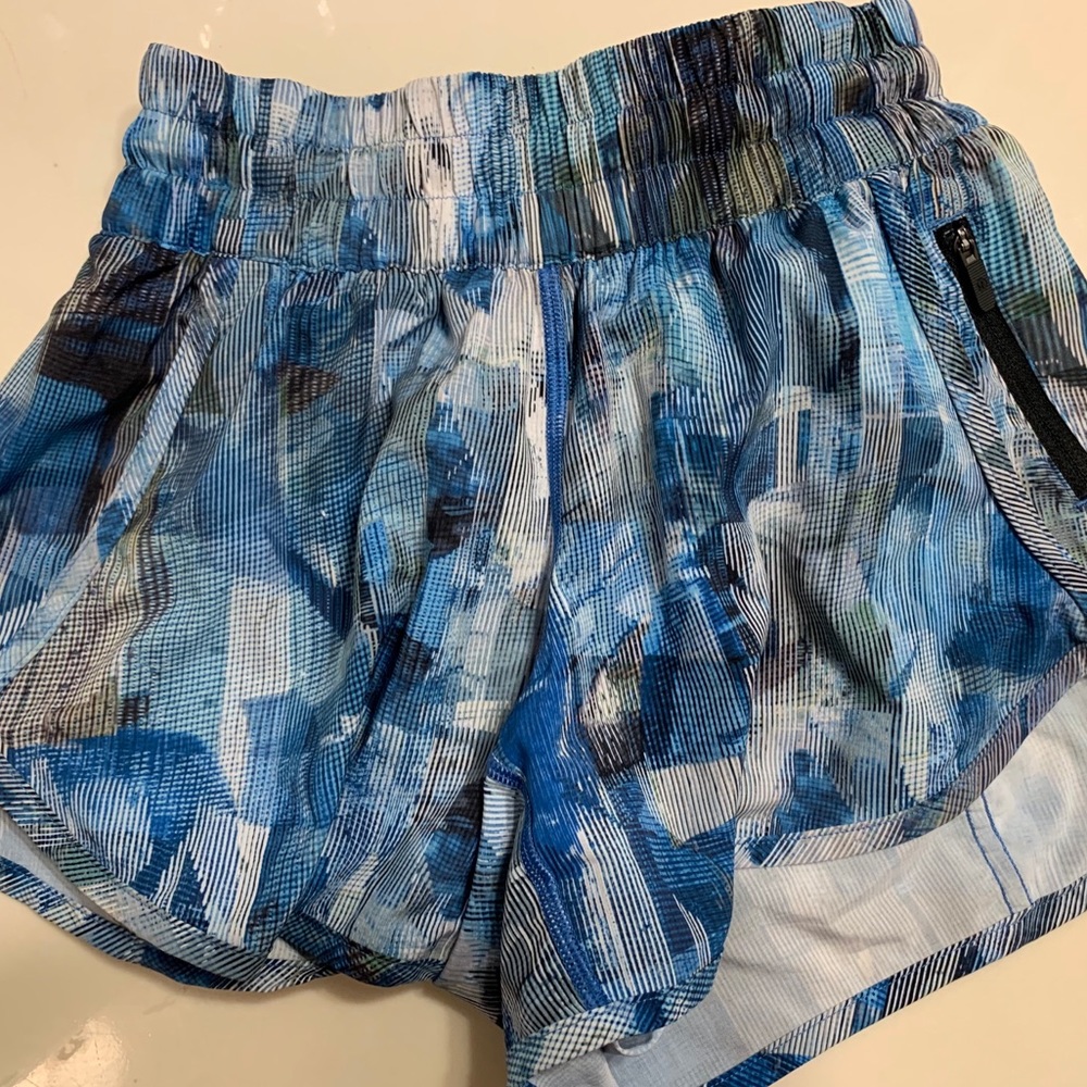 Lululemon Tracker Short 4” Size 4